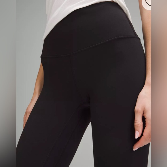 Lululemon Black Leggings High-Rise 28” - Picture 4 of 5